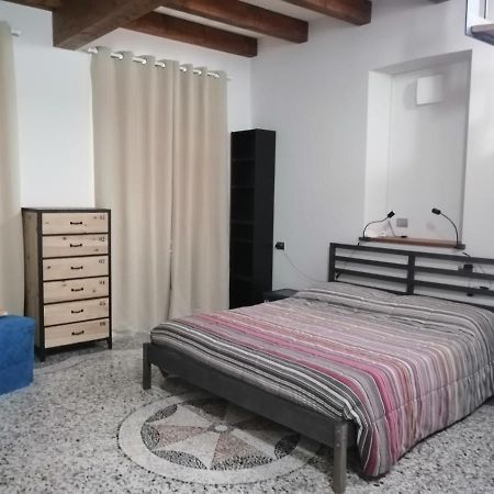 La Corte Di Suna Verbania Exterior foto